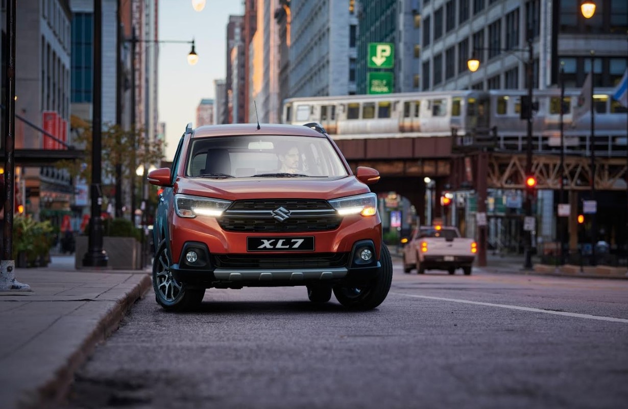 Suzuki-XL7