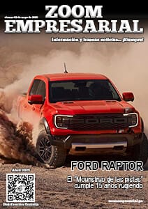 Portada de la revista 'Zoom Empresarial' con un Ford Raptor rojo en un terreno arenoso, destacando su diseño robusto.