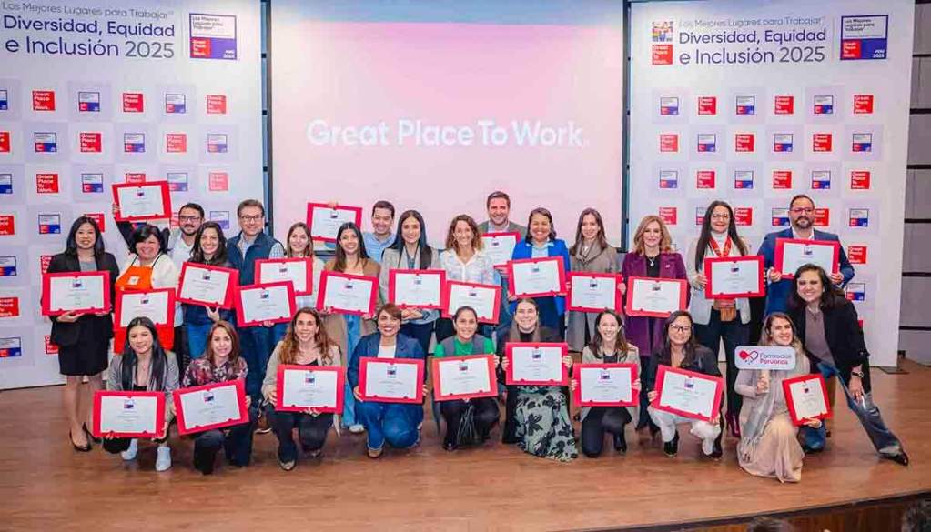 Grupo Indra Perú recibe su reconocimiento en la ceremonia de Great Place To Work 2025 por su compromiso con la diversidad, equidad e inclusión, posicionado como la única compañía tecnológica en el Top 25.