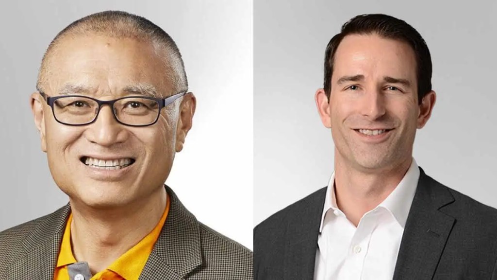 Retrato de Stephen Liang, quien se jubilará como Director de Tecnología de Vertiv en 2026, junto a Scott Armul, quien será nombrado Director de Productos y Tecnología.