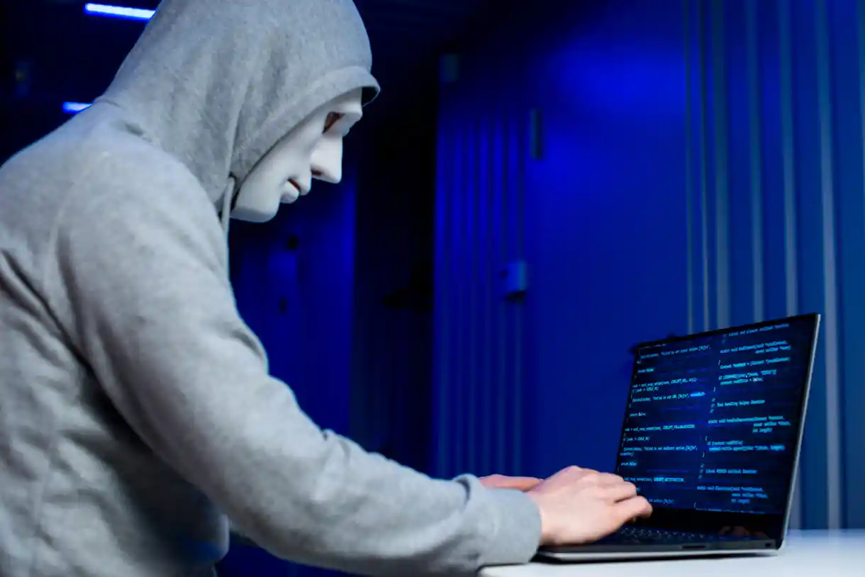 Ciberdelincuentes aprovechan Microsoft Authenticator para entrar a cuentas corporativas