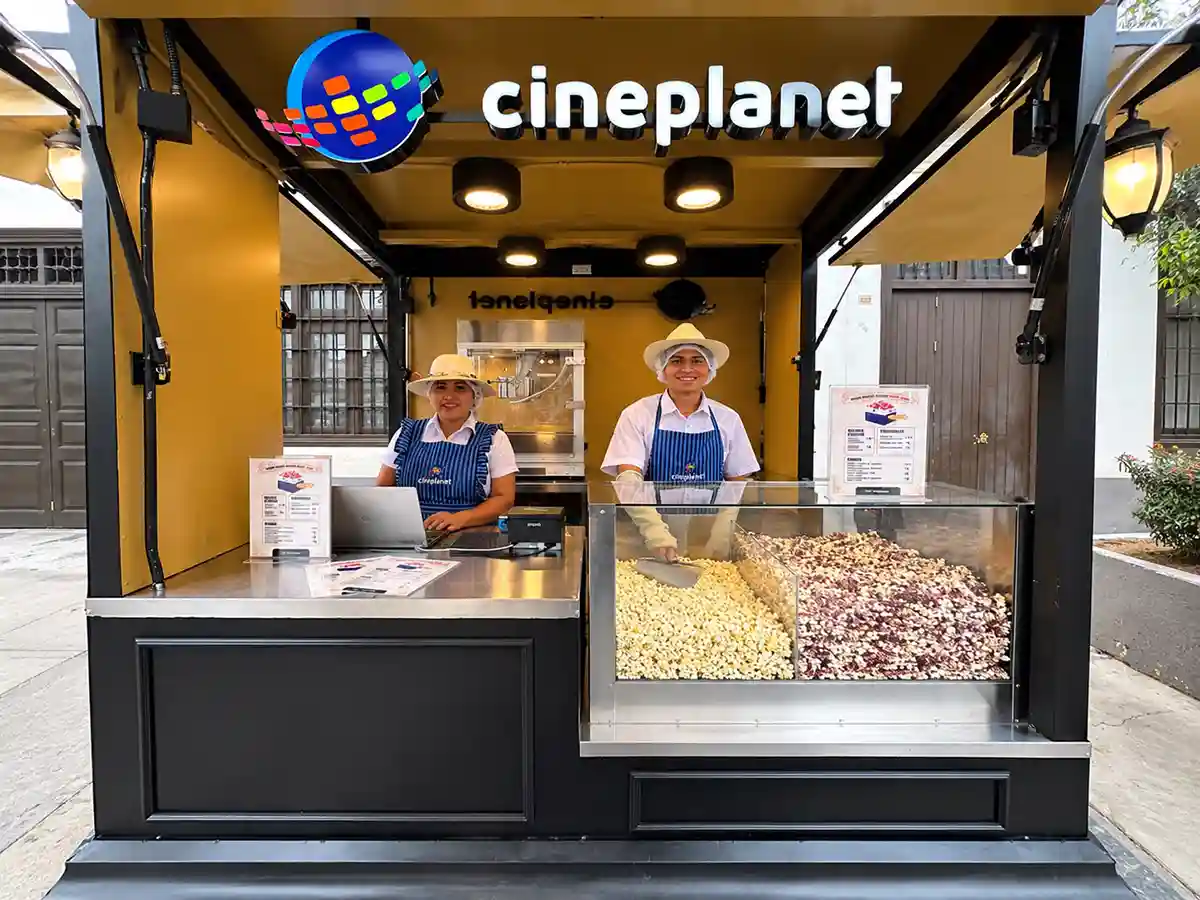La canchita sale del cine y llega al Centro Histórico de Lima con un nuevo sabor a turrón